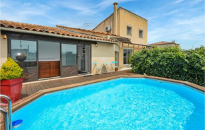 Stunning home in Arles with Outdoor swimming pool, WiFi and 2 Bedrooms